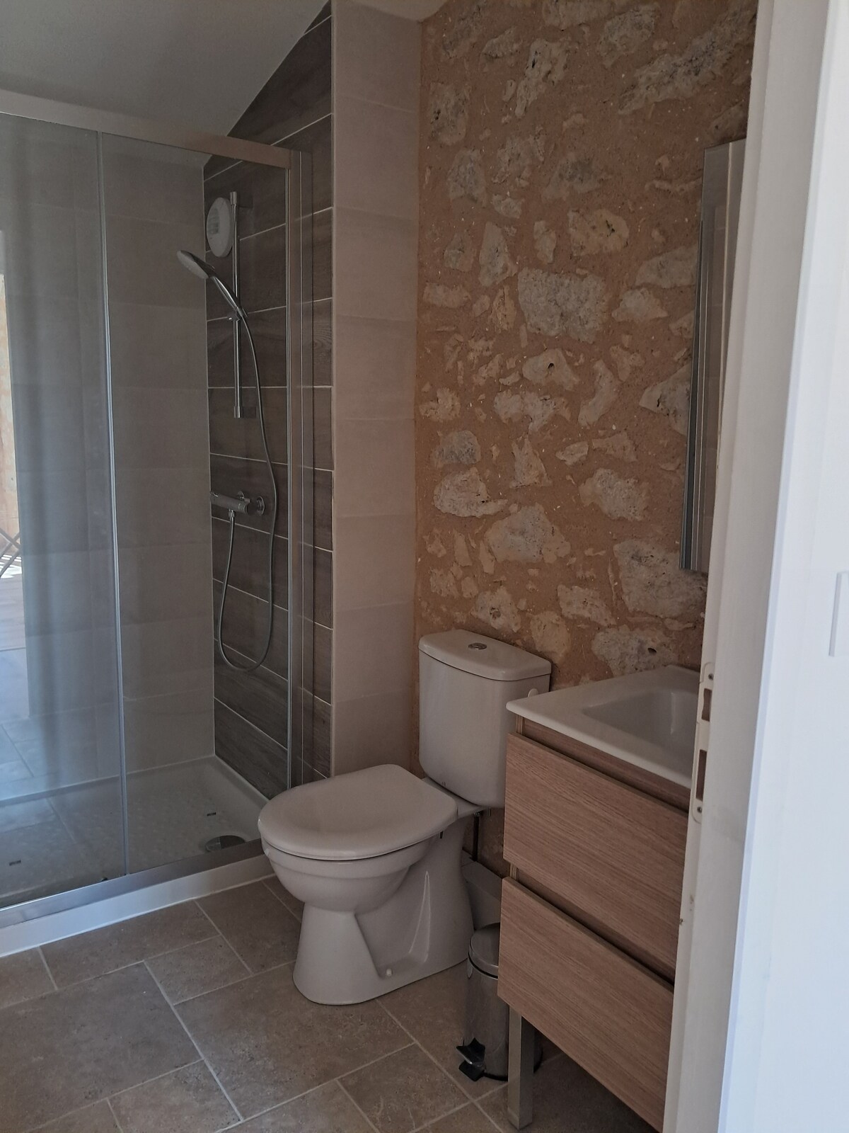 Alloggio Intero Sarrant 670025