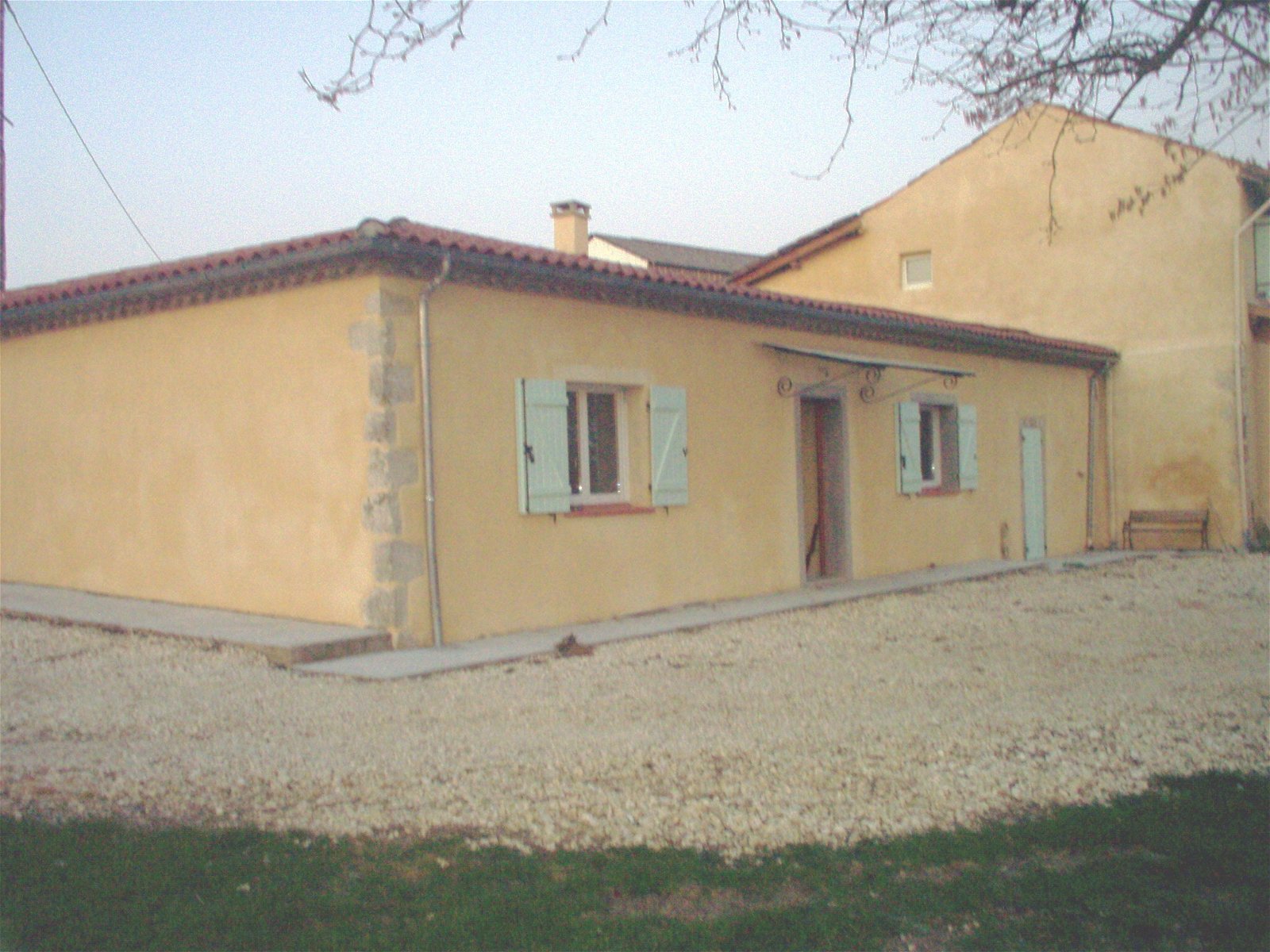 Unabhängiges Studio Larroque-Saint-Sernin 64545