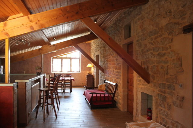 Studio Indépendant Jasseron 14004