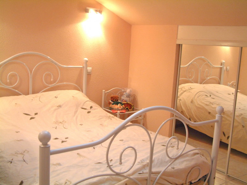 Entire Home Saint-Germain 60344