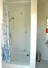 Entire Home Saint-Germain 60344