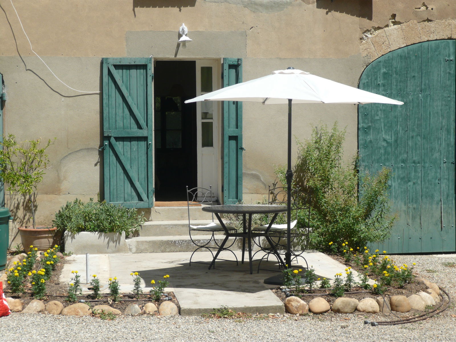 Oberoende Studio Istres 41206