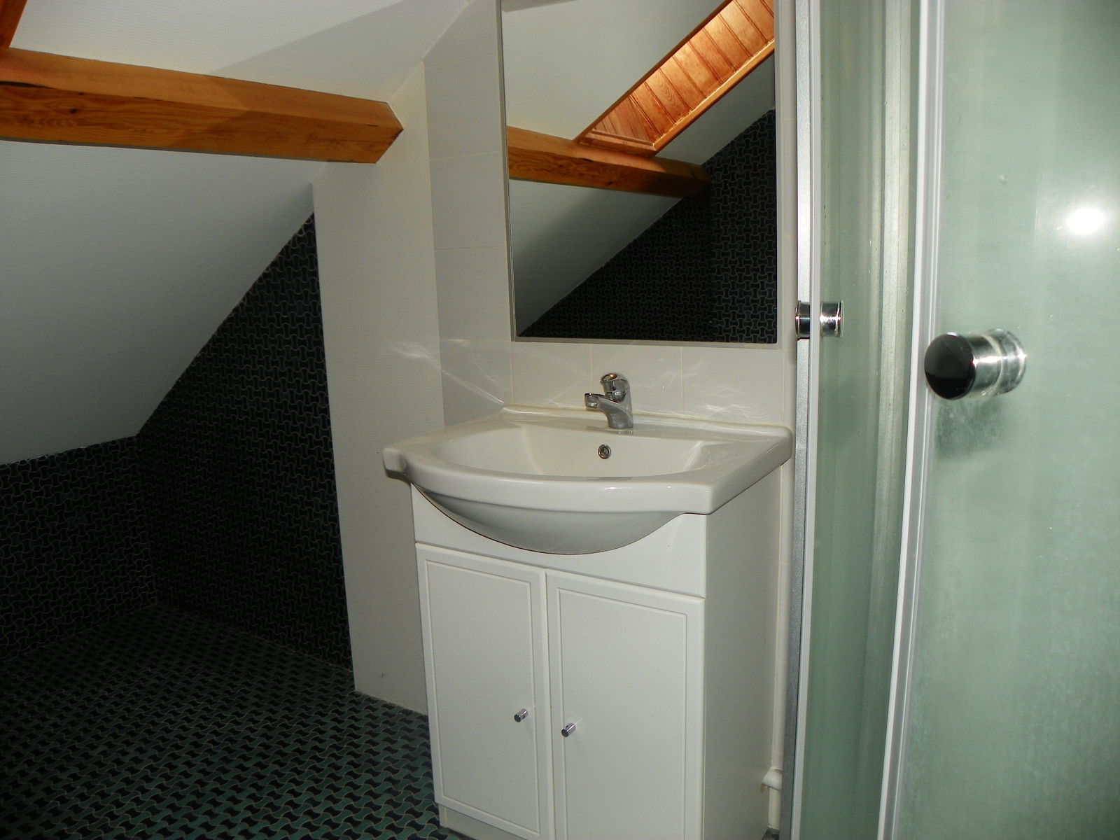 Oberoende Studio Boisset-lès-Montrond 81508