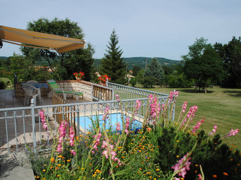 Entire Home Auzas 97020-3