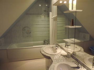 Logement Entier Le Thuit-Signol 94330-9