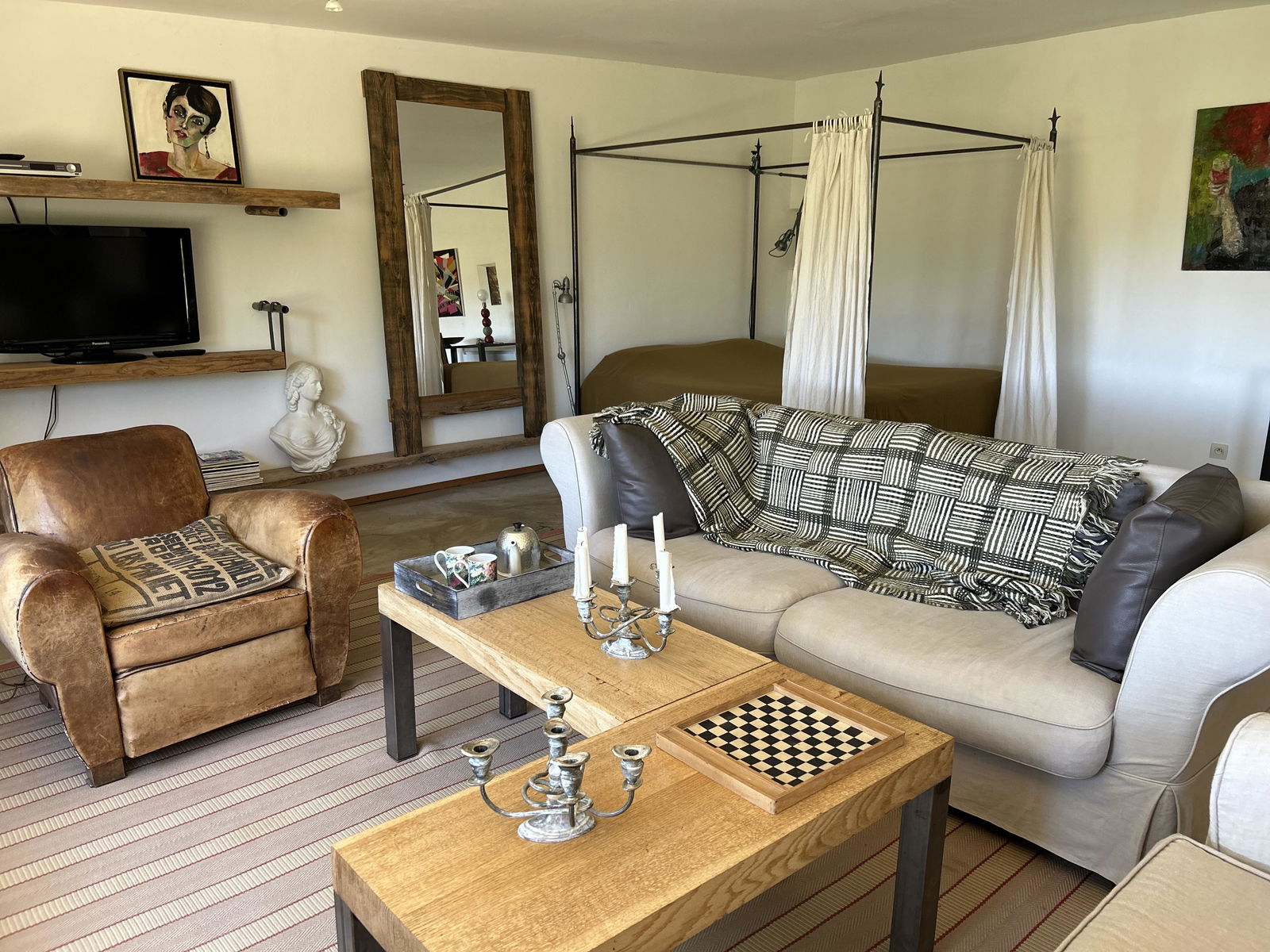 Oberoende Studio Lorris 45377