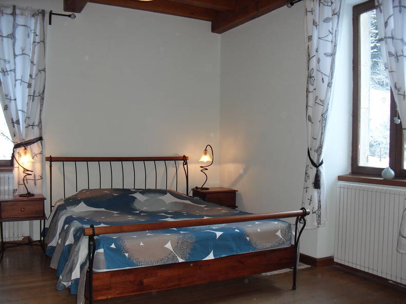 Entire Home Les Neyrolles 182839-5