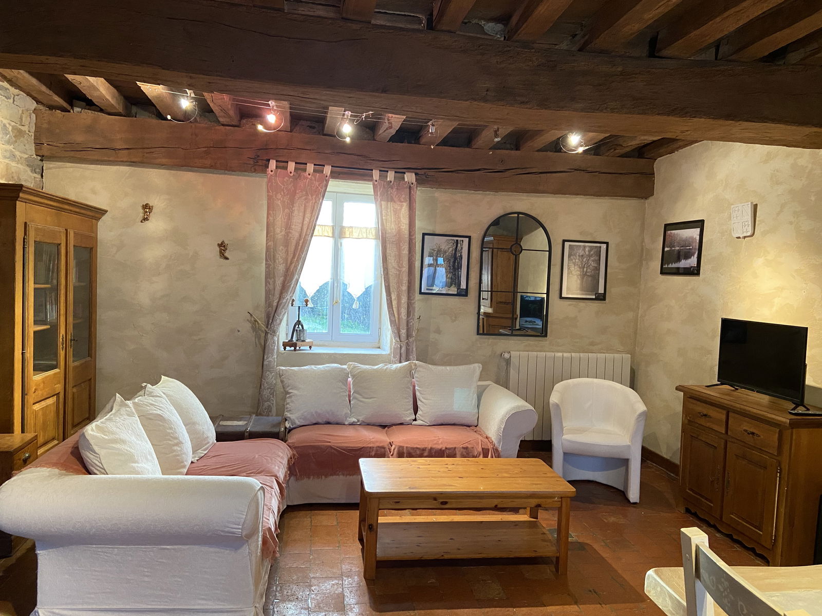 Onafhankelijke Studio Brinay 254876