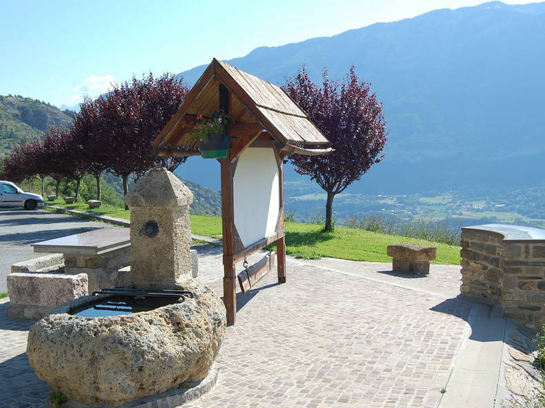 Ganzes Haus Châteauroux-les-Alpes 134244-1