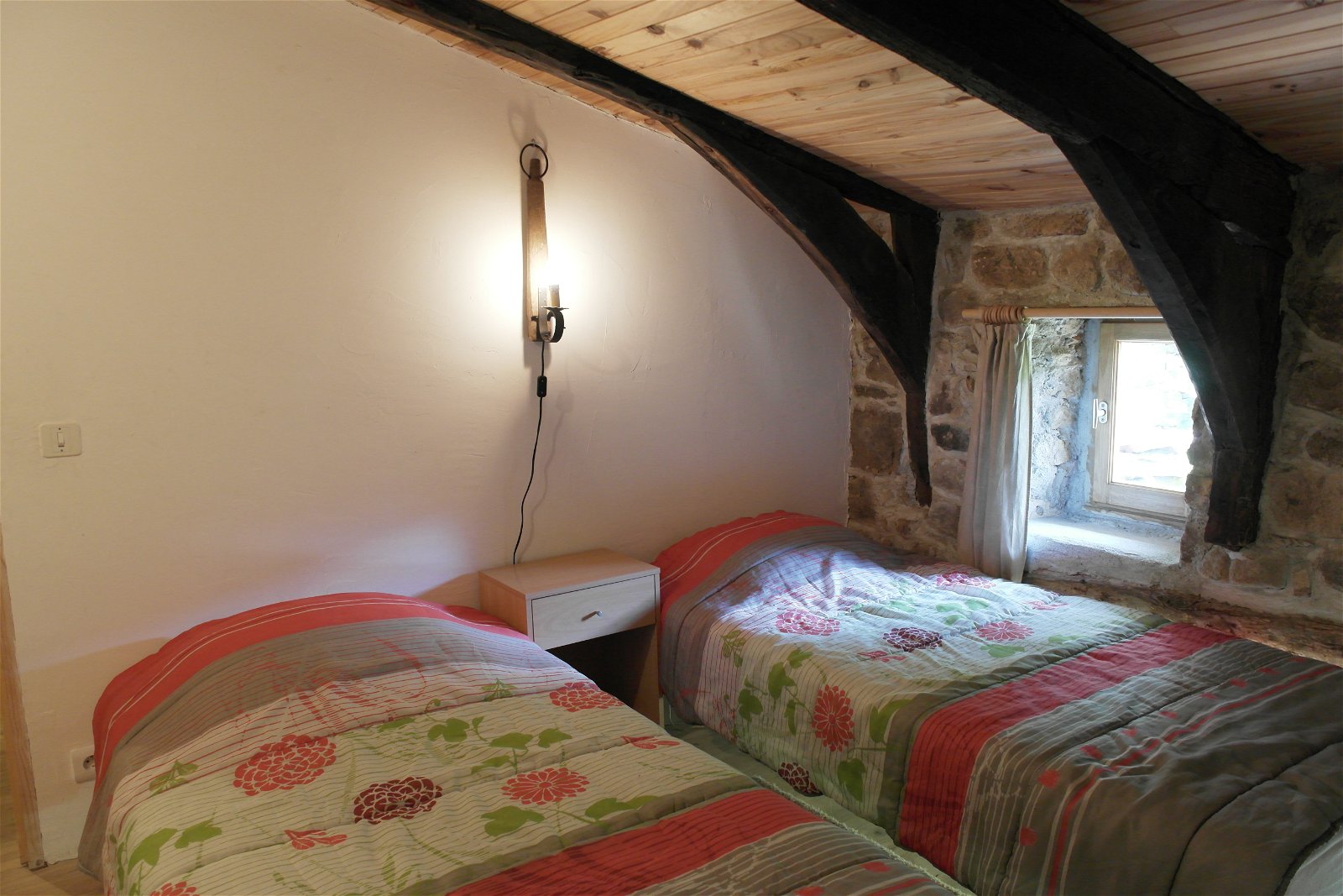 Oberoende Studio Saint-Basile 249537