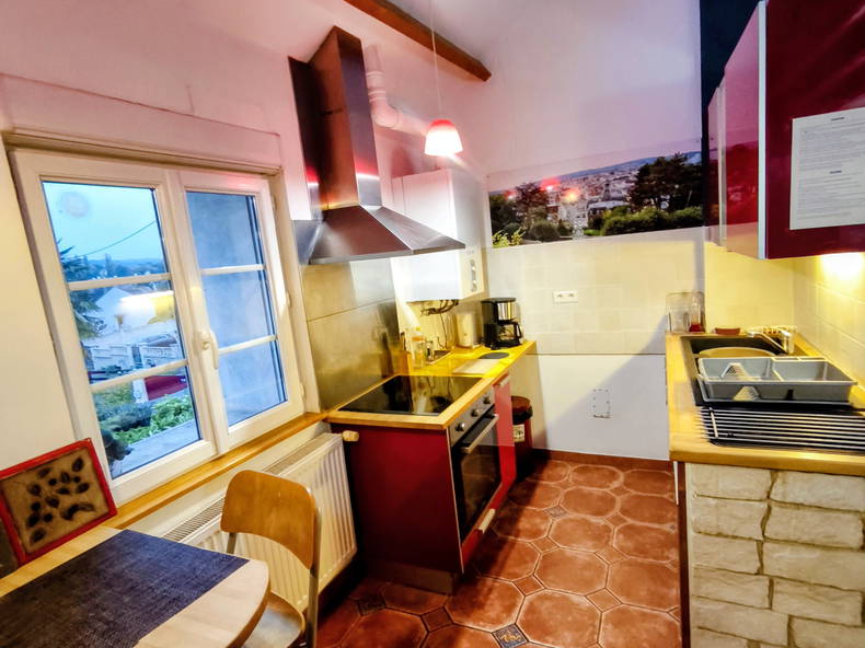 Entire Home Château-Thierry 236250-4