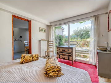 Logement entier à louer à Crécy-La-Chapelle - photo 3 : chambre-3