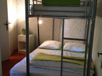 Hele Huis Escoutoux 96980-4