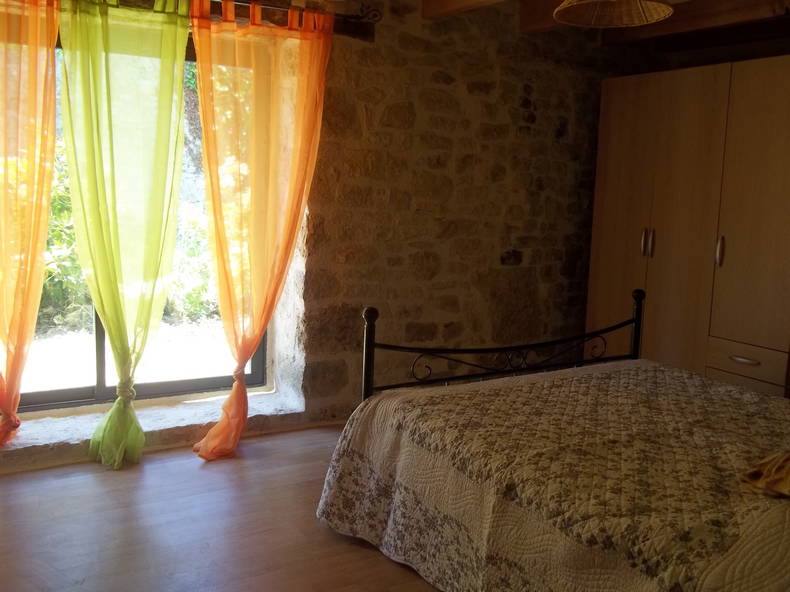 Hele Huis Thézac 113092-3