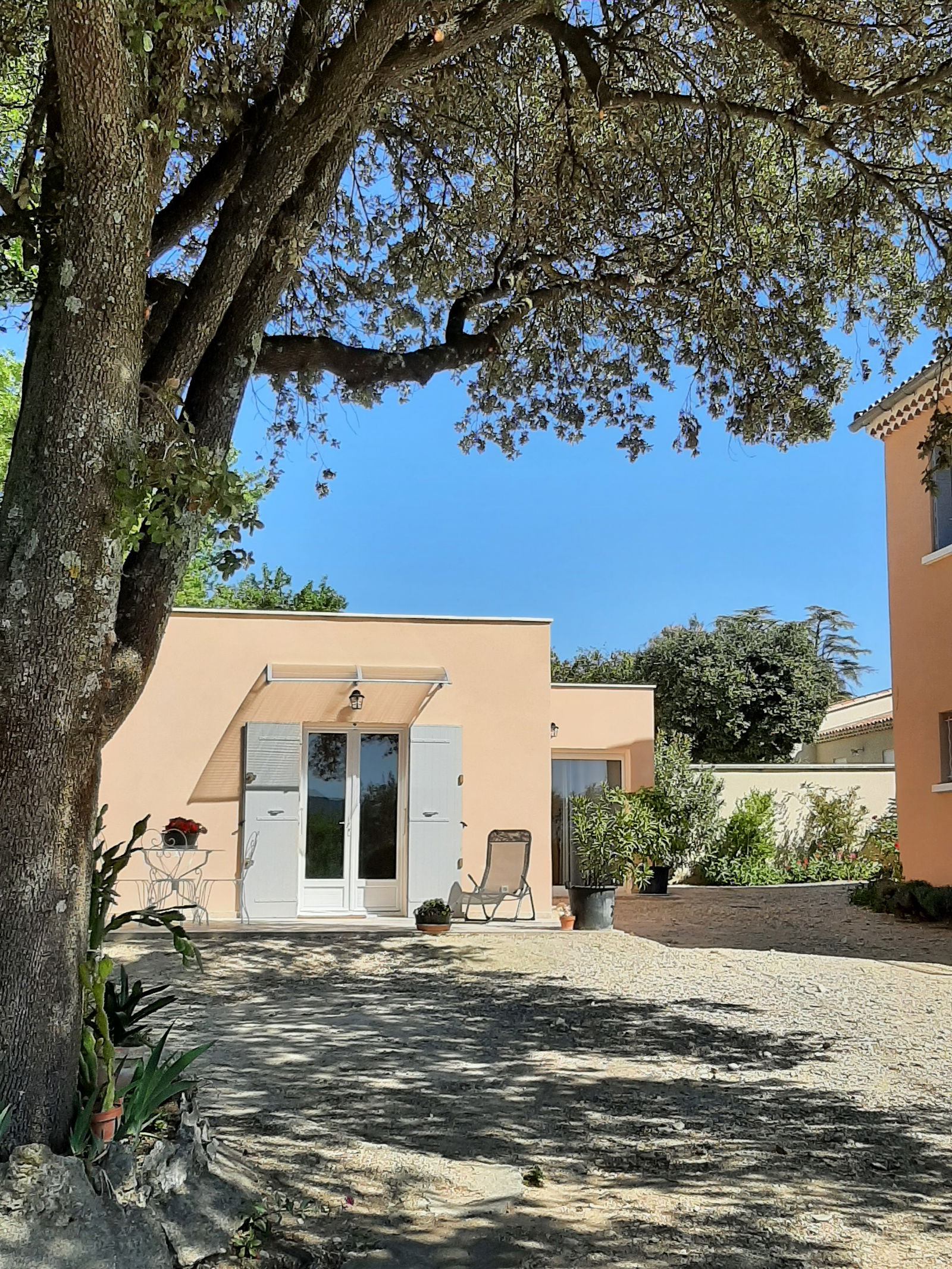 Monolocale Indipendente Mormoiron 266502