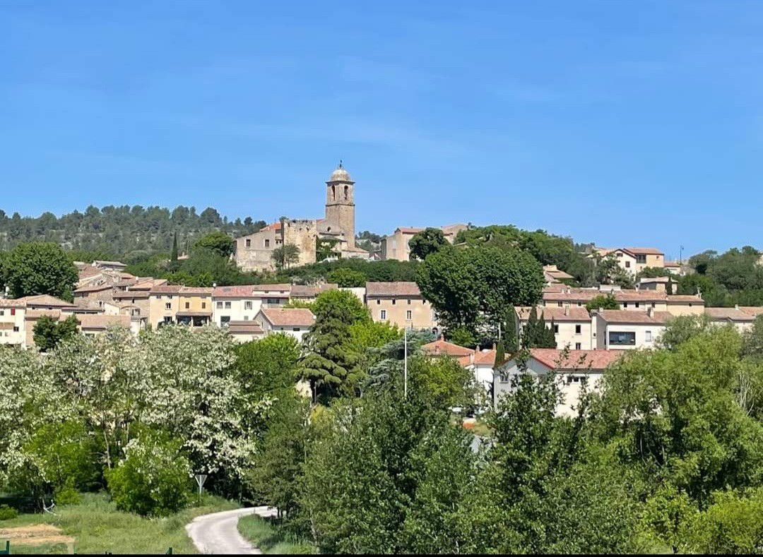 Monolocale Indipendente Mormoiron 266502