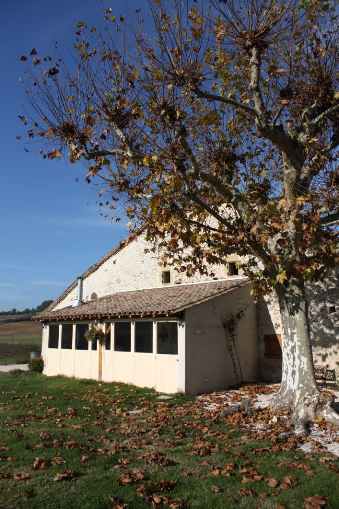 Unabhängiges Studio Roquecor 98840