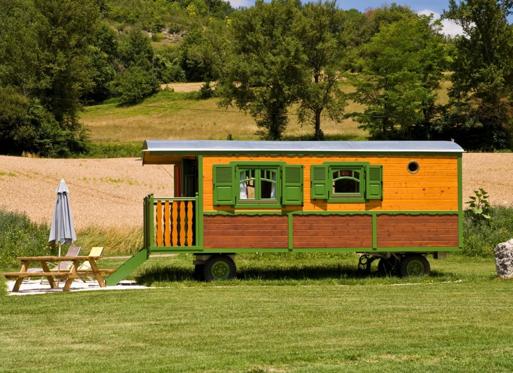 Unabhängiges Studio Roquecor 98840