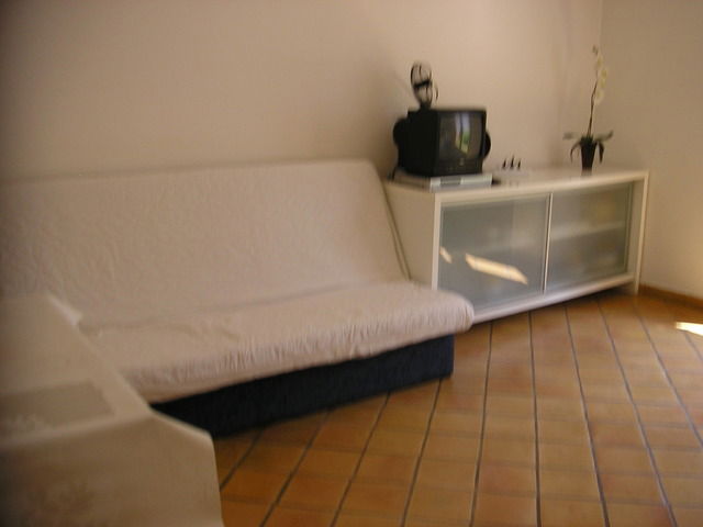 Studio Indépendant Le Luc 10758