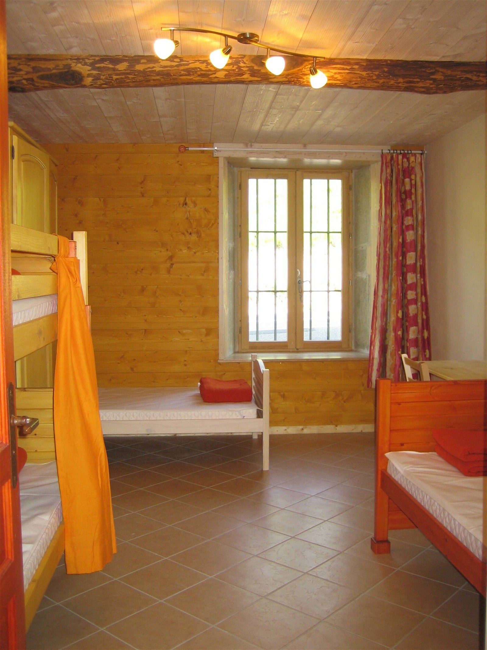 Studio Indépendant Saint-Aupre 127560