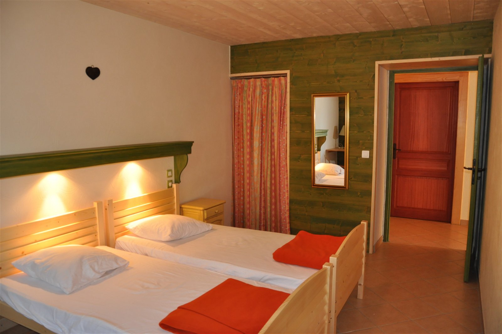 Studio Indépendant Saint-Aupre 127560