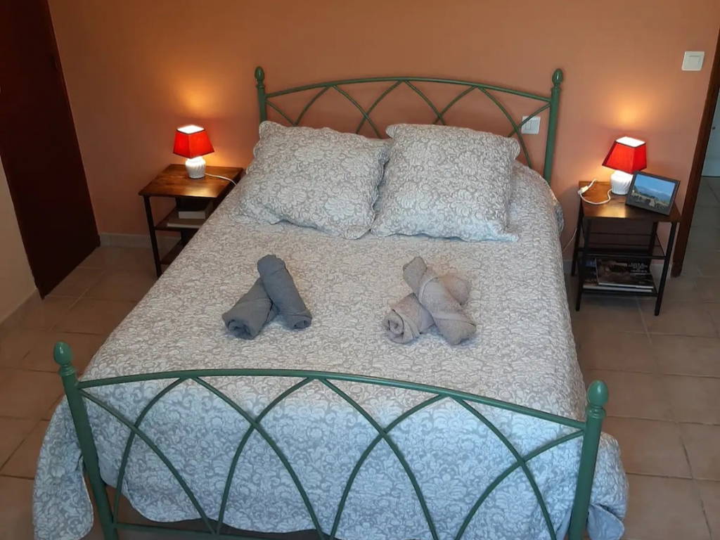 Entire Home Mormoiron 264098-1