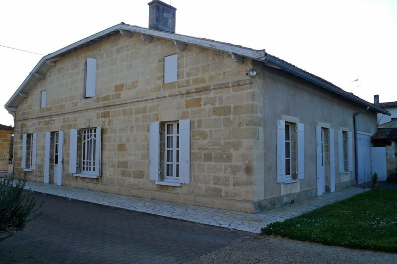 Oberoende Studio Castillon-la-Bataille 198492