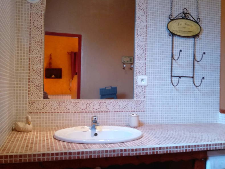 Entire Home Alès 83076-5