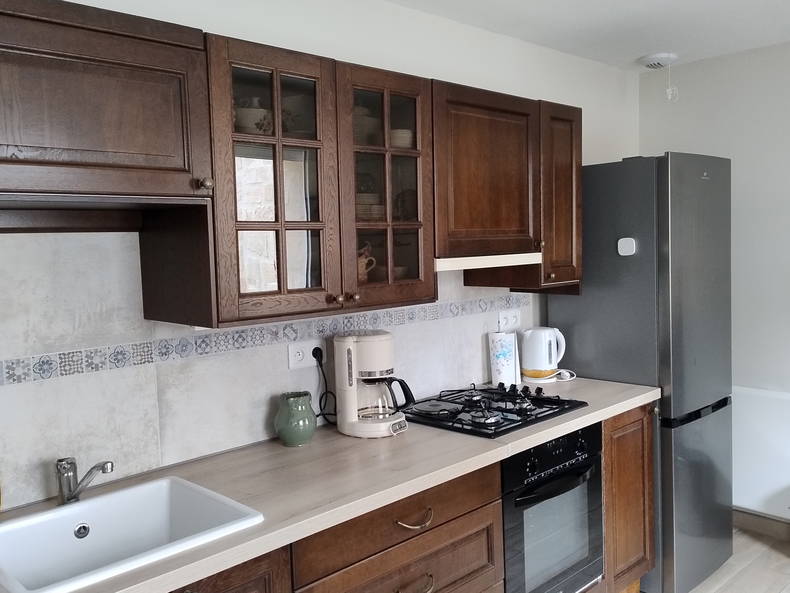 Entire Home Crouy 661460-4