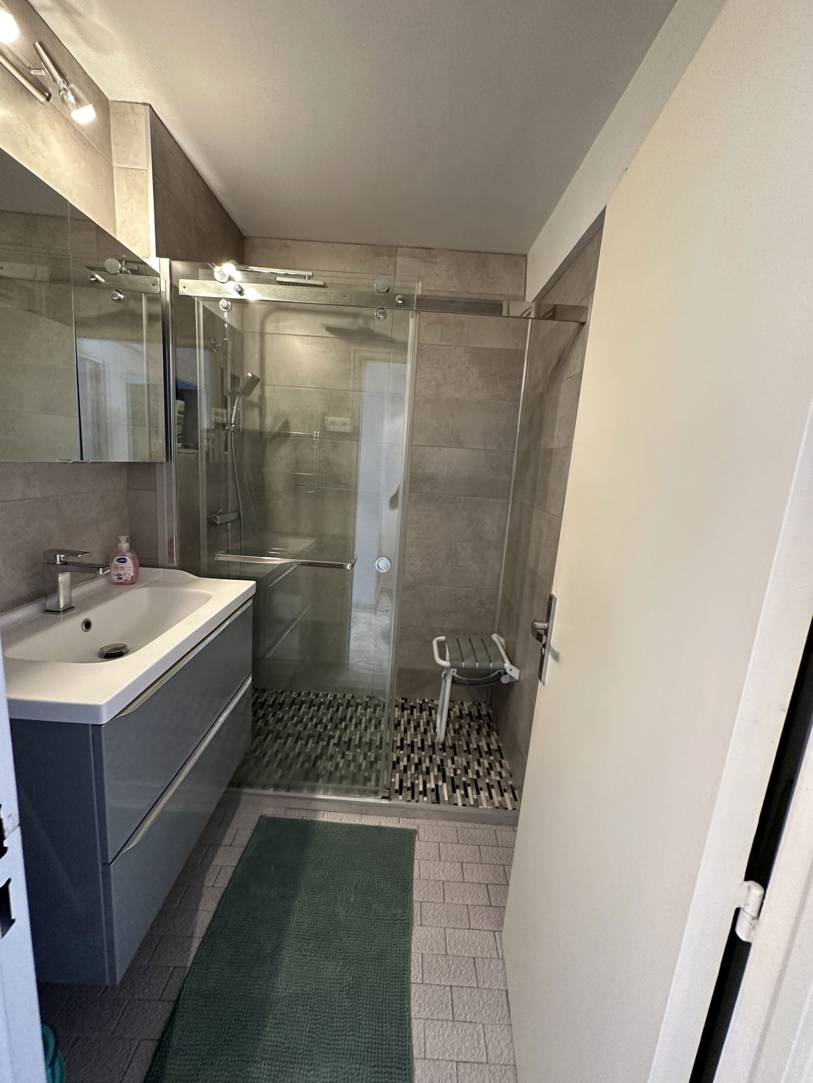 Colocatie Nice 501426