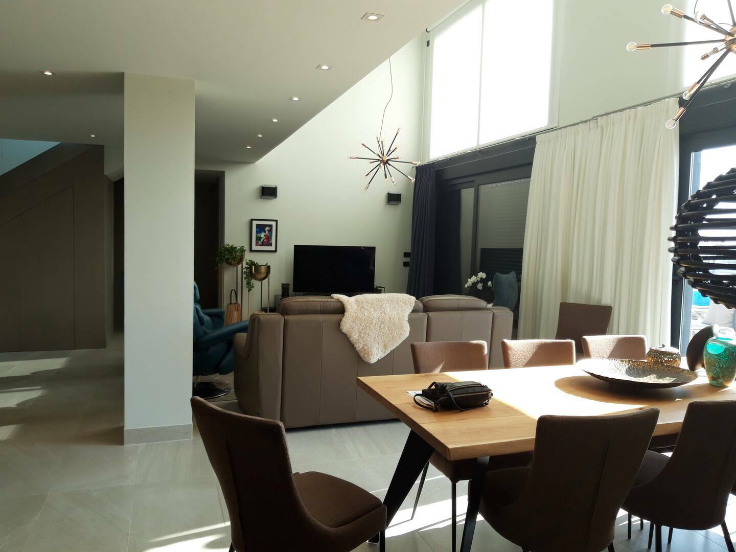 Independent Studio Alicante 247586