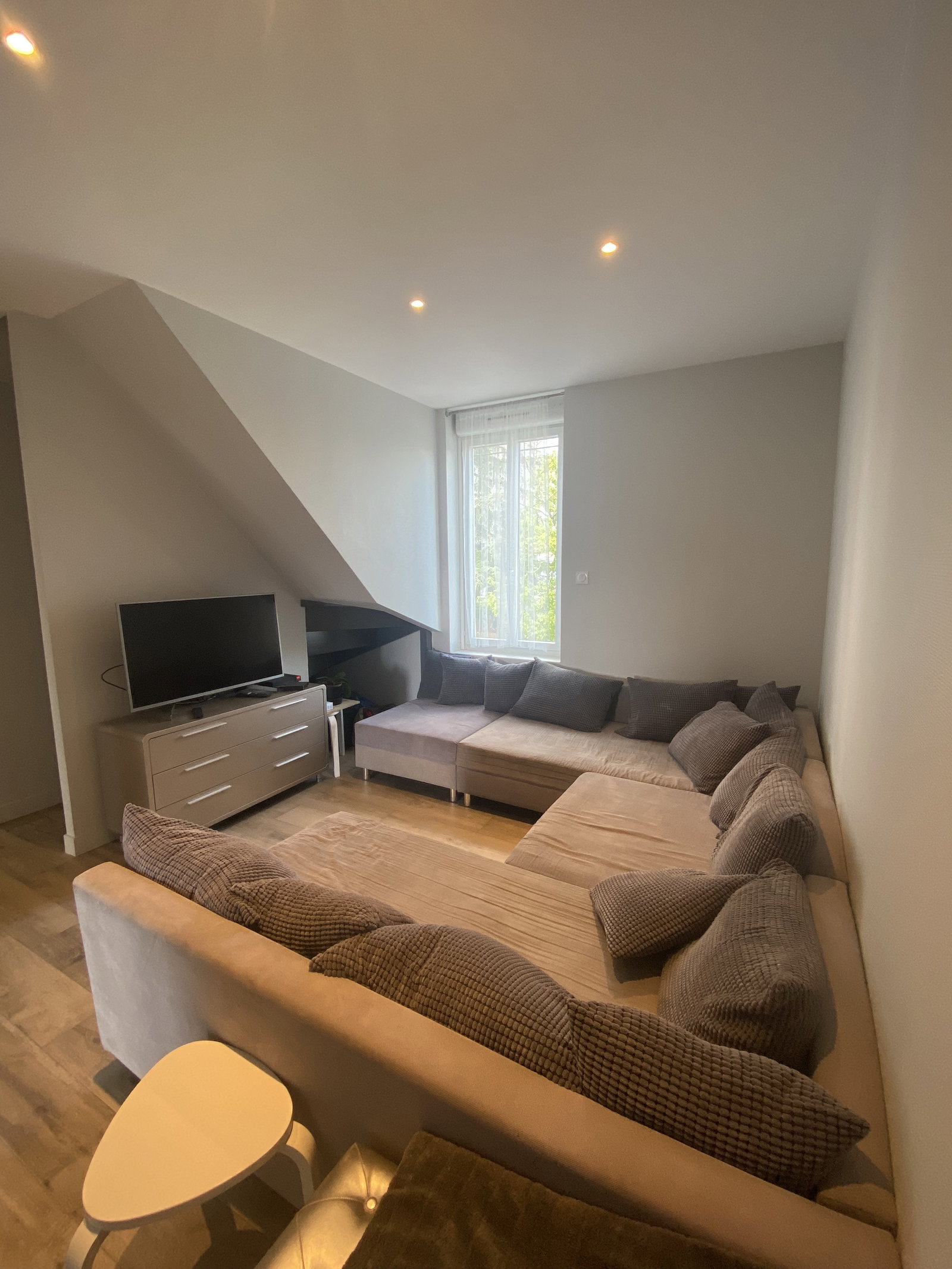 Colocación Vénissieux 664439