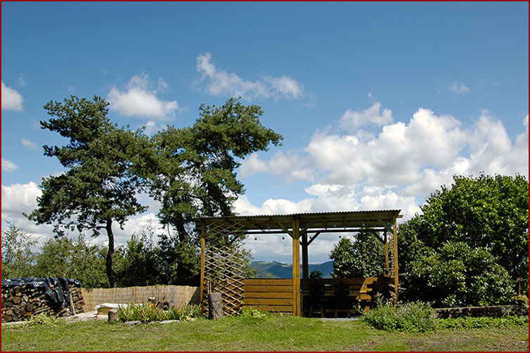 Estudio Independiente Conques-en-Rouergue 49109