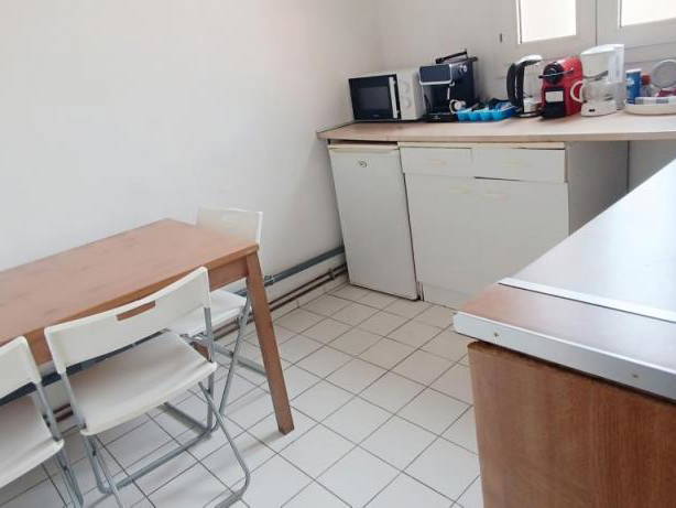 Kolokation Clichy 182297-5