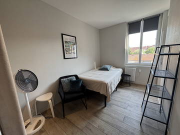 Colocation à louer à Vénissieux - photo 2 : chambre-2