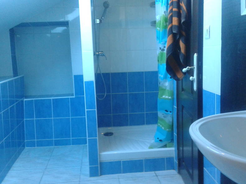 Hospedagem Em Casa De Família Vénissieux 99024-3