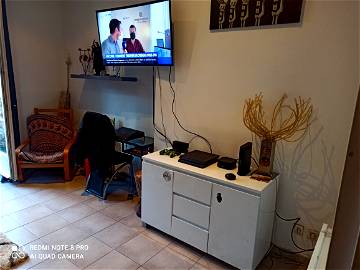 Roomlala | Grand T1 Centre (Chambre Partager)
