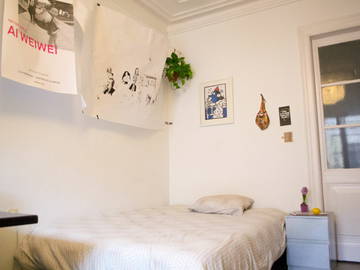 Room For Rent Barcelona 98156