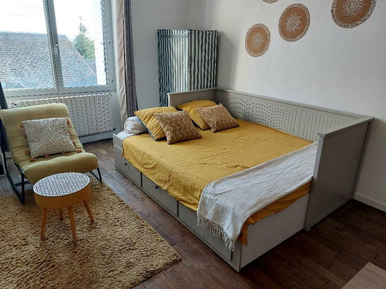 Homestay Saint-Julien-de-Vouvantes 440773