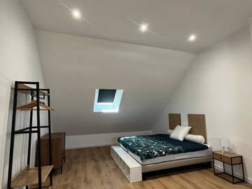 Homestay for rent in Saint-Nazaire - photo 1: Bedroom-1