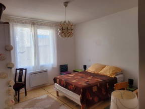 Großes, ruhiges Zimmer in der Nähe des Gare Centre Montpellier