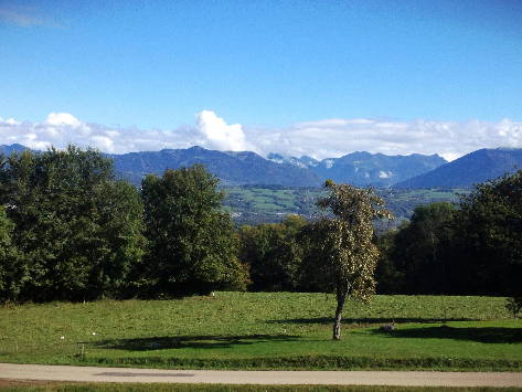 Kolokation Pers-Jussy 112857-3