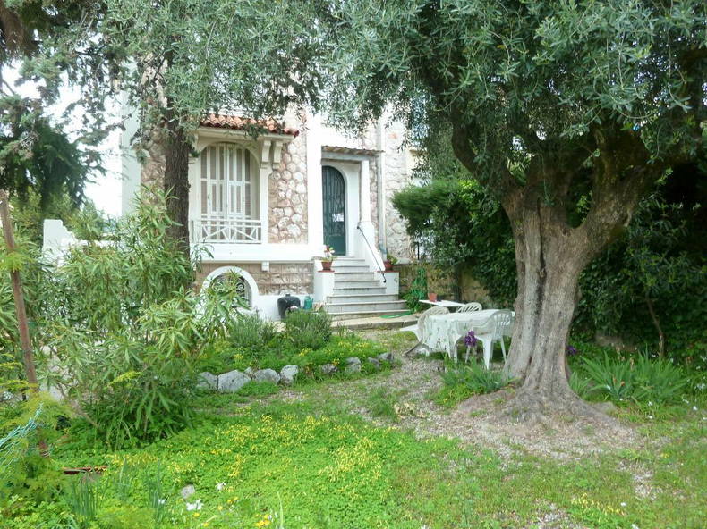 Entire Home Nice 110989-3