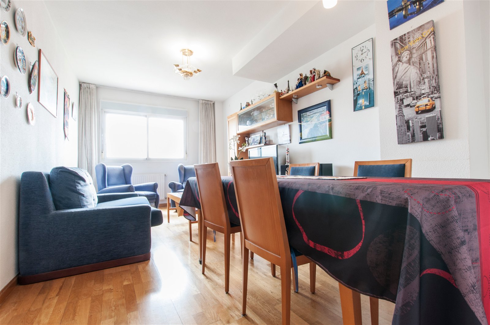 Gaascht Zëmmeren Madrid 102438