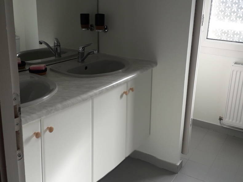 Homestay Magny-le-Hongre 4474-4