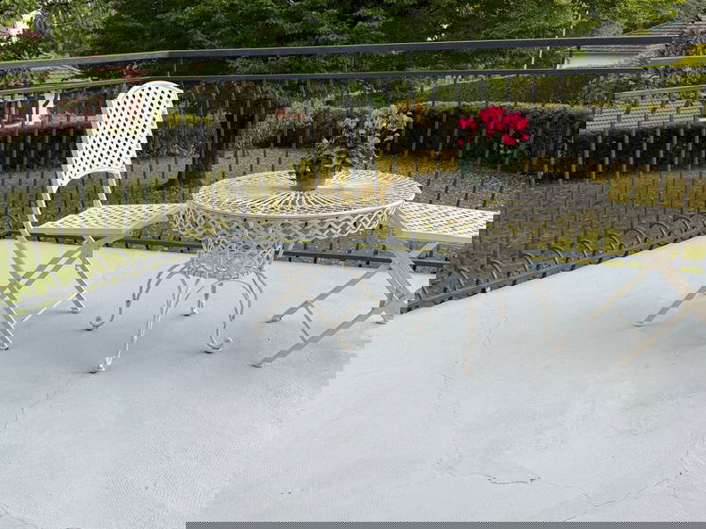 Kolokation Ferney-Voltaire 643527-4