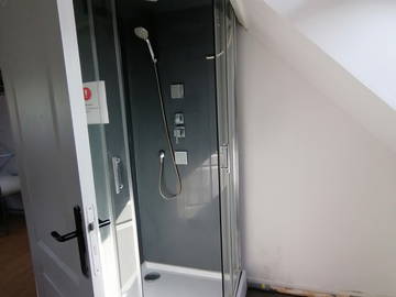 Chambre chez l'habitant à louer à La Gouesnière - photo 4-4