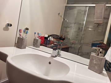 Colocation à louer à Marly-Le-Roi - photo 9 : salle de bain-9