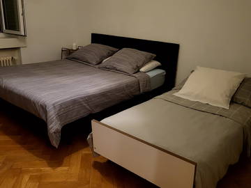 Unterkunft beim Gastgeber zur Miete in Neuchâtel - Foto 1 : Schlafzimmer-1