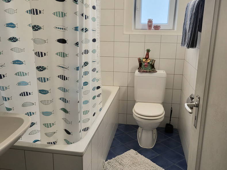 Chambre Chez L'habitant Neuchâtel 668373-3
